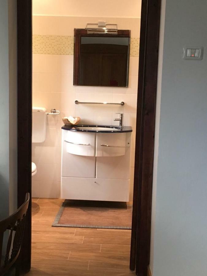 Bb Andre' Bed & Breakfast Vara Superiore Dış mekan fotoğraf